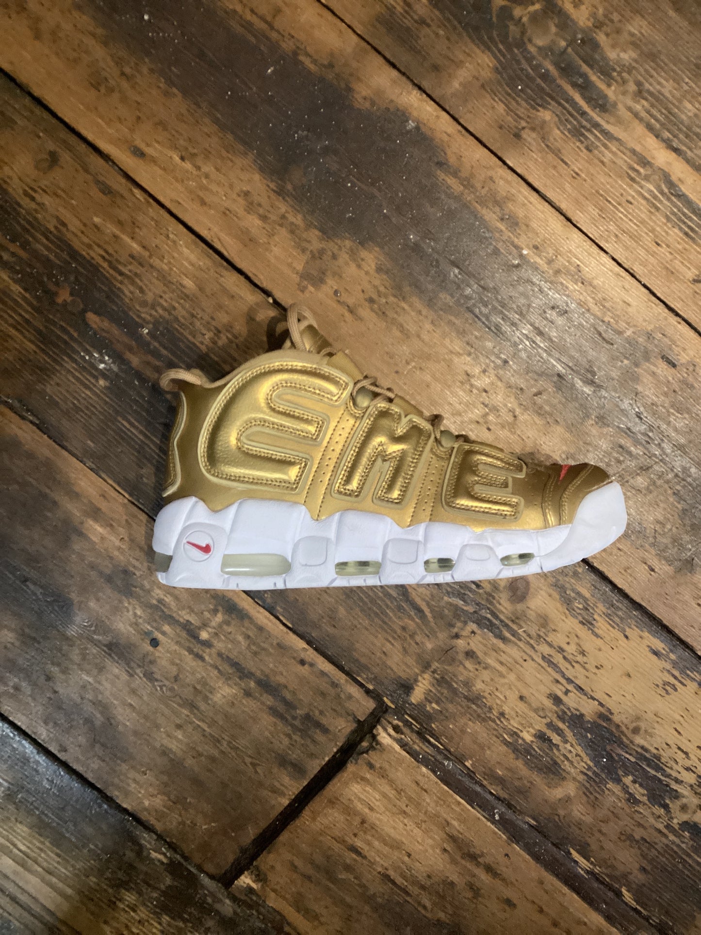Nike Air More Uptempo Gold Size 8.5