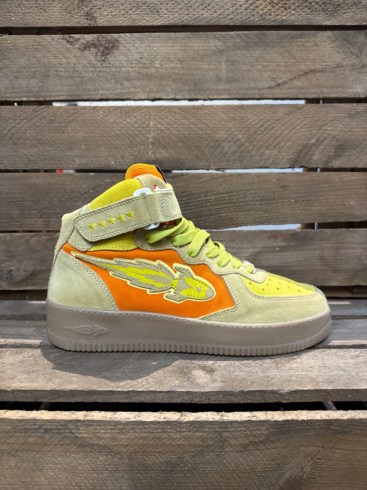 Enterprise japan mid yellow orange size 6