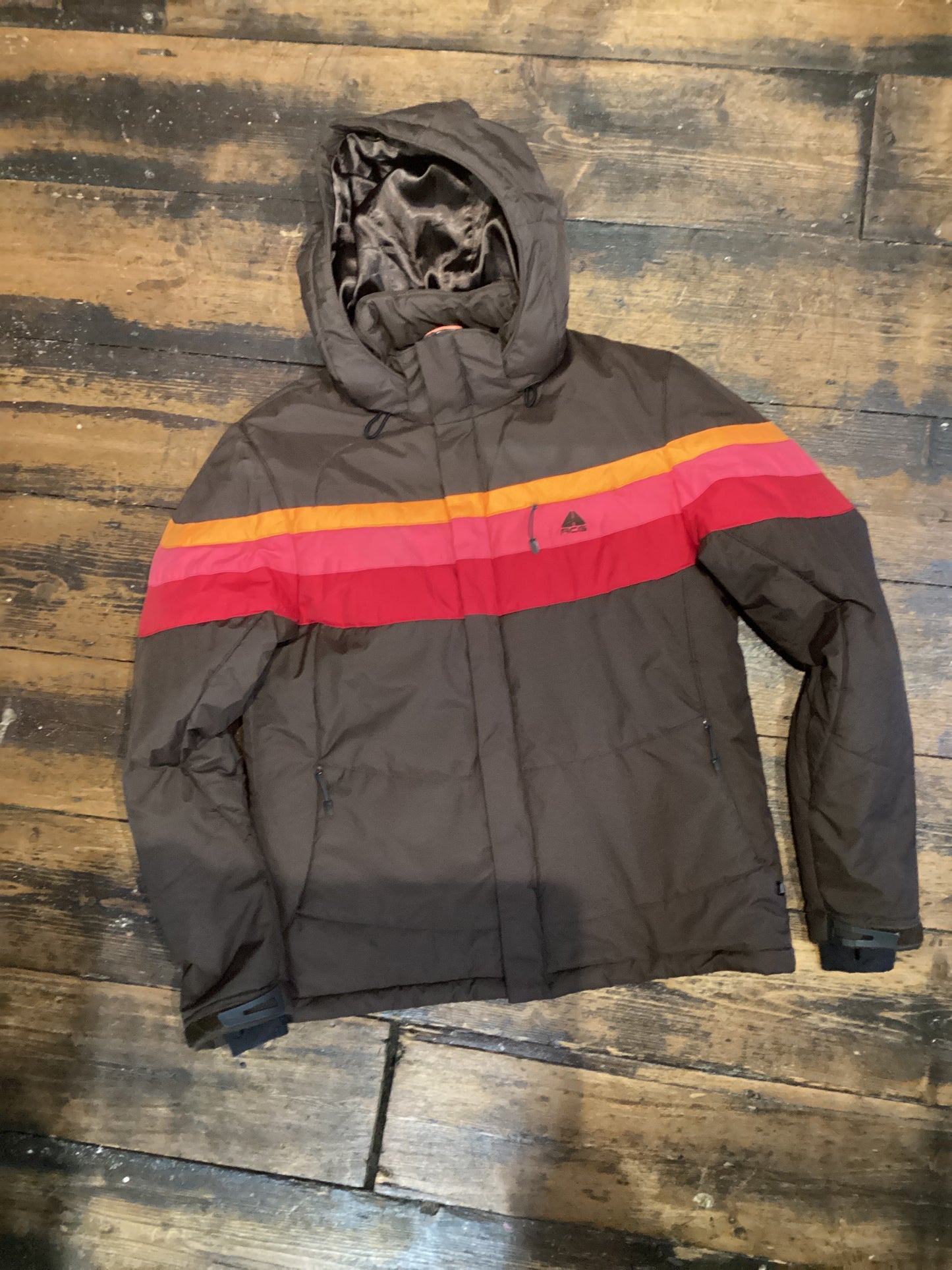 Nike ACG Brown Jacket Size L